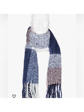 Jessica Simpson Womens  Cozy Oversized Soft Check Scarf With Fringe